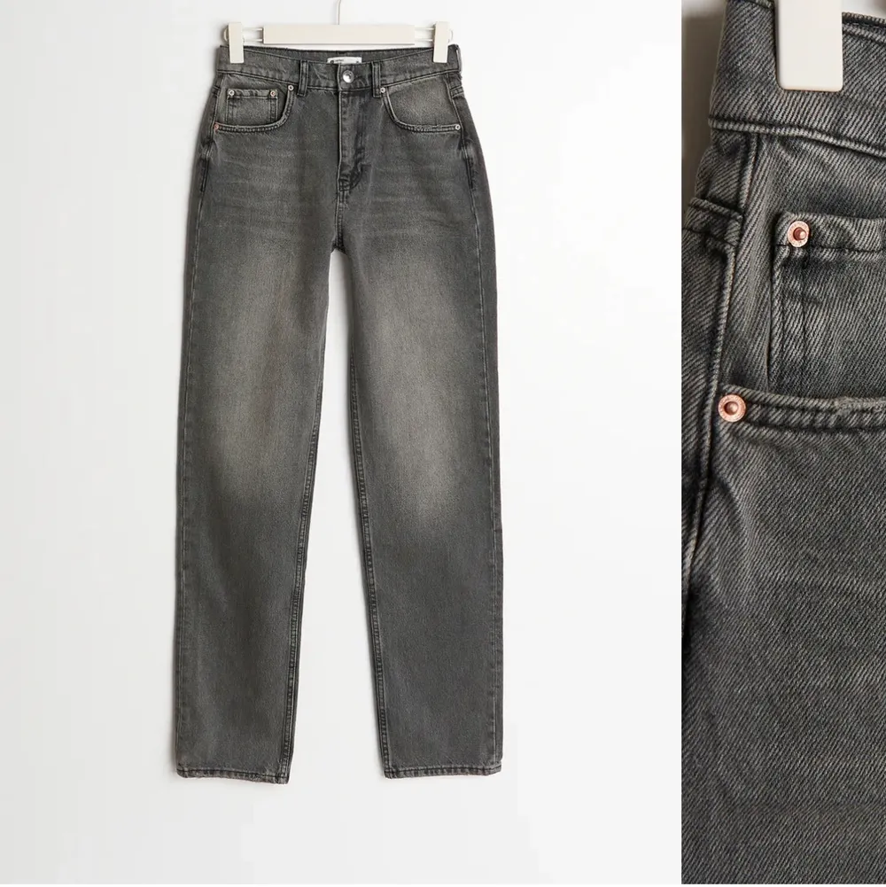 Jeans från Gina tricot, skriv för mer bilder!💕. Jeans & Byxor.