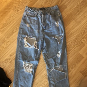 Mom jeans  - Ifrån missguided 