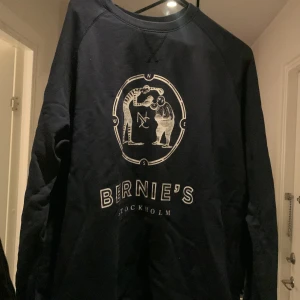 Hoddie Bernies Stockholm  - En fin hoddie fem Bernies