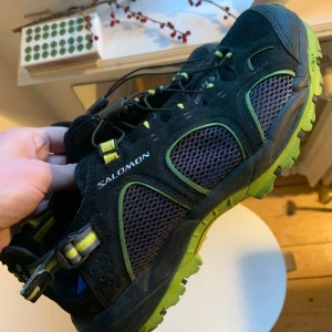 Salomon - St 40