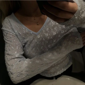 Topp - Superfin ljusblå topp med broderier💙💙 Köpt secondhand