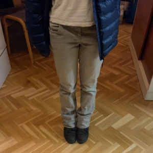 Ltb jeans - Assnygga jeans från ltb, säljer då de är för stora för mig. Skriv för frågor eller fler bilder🙌🏼inga defekter därav priset