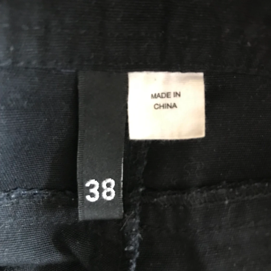 Hängselbyxor (shorts) strl 38 - 90