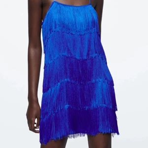 Blå fransklänning från Zara strl M - Blå klänning 🦋 