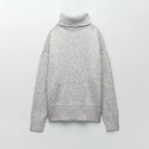 mysig tröja från zara - stickad tröja från zara! så varm och mysig, storlek S, sparsamt använd 