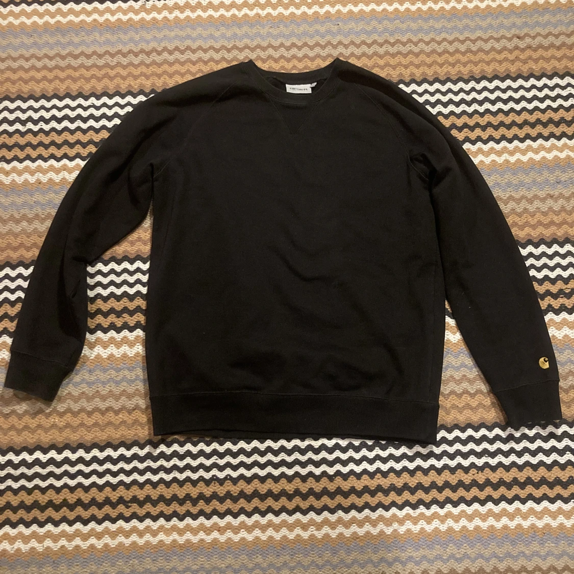 Carhartt WIP Chase Sweat, Black / Gold