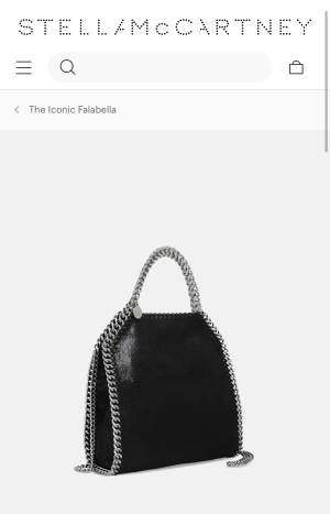 Säljer min jättesnygga Stella McCartney ”Falabella Mini Tote Bag”. 🤩Den är väldigt sparsamt använd och ser därav som ny ut! Nypris är drygt 9000kr men köp direkt för 5000kr.  (Dustbag kommer med vid köp)