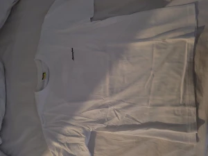 BAPE Tee - BAPE Tee vit  Helt oanvänd