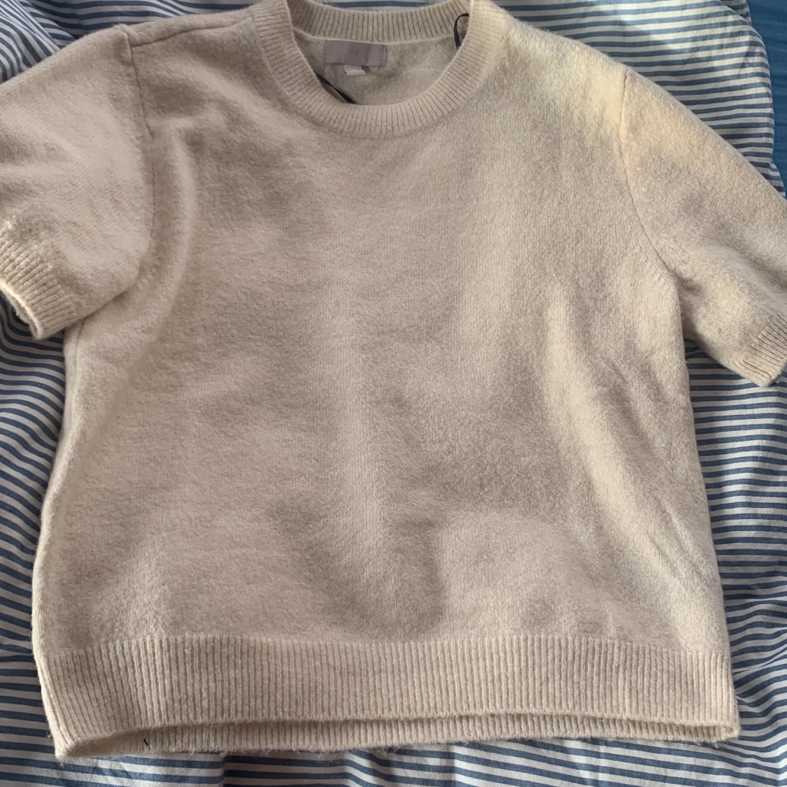 Stickad t-shirt - 90