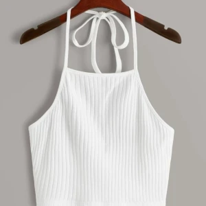 Topp - Inte ens testad, legat j garderoven sedan jag fick den  Storlek S