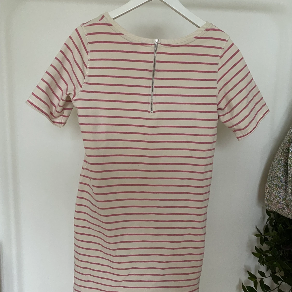 💓💓💓Rosa vit randig klänning💓💓💓 - 90