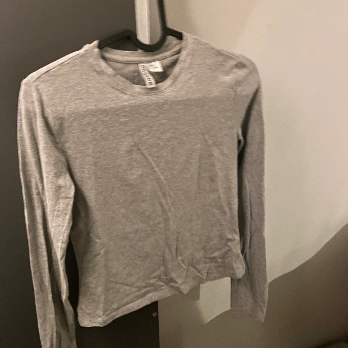 Grå långärmad tröja - 90