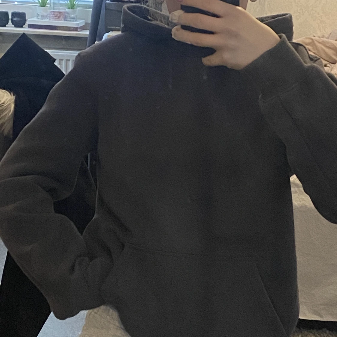 Mörkgrå hoodie - 90