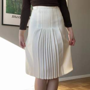 Söt vintage kjol i nyskick 💕 secondhand fynd!