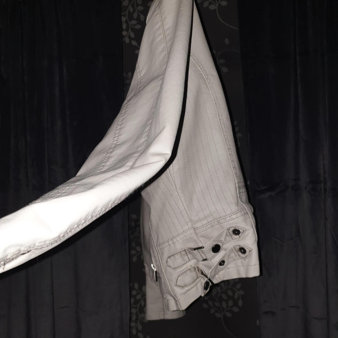 Livelo skinjacka - 91