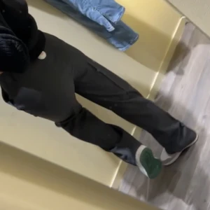 Gråa kostymbyxor  - Aödrog använda, gråa kostymbyxor från bikbok, raka vid benen