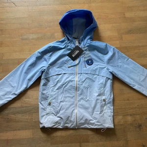 Trapstar windbreaker - Helt ny Trapstar jacka, aldrig använd
