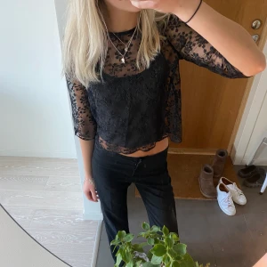Topp - Såå fin topp från zara, aldrig använd 