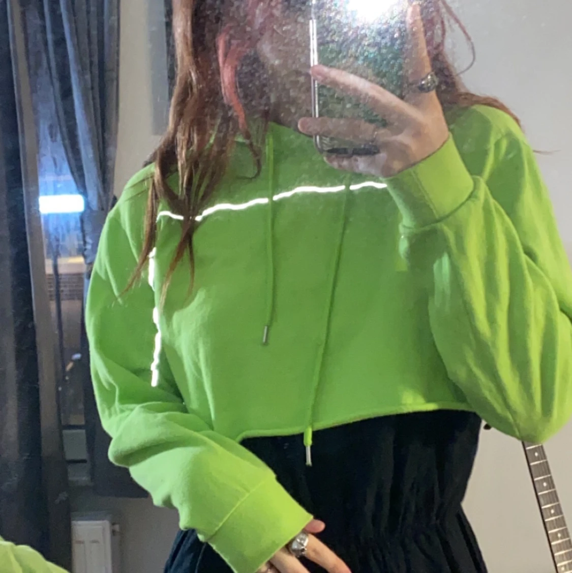 Croppad neon grön hoodie - 91