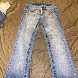 Jeans - Bra skick