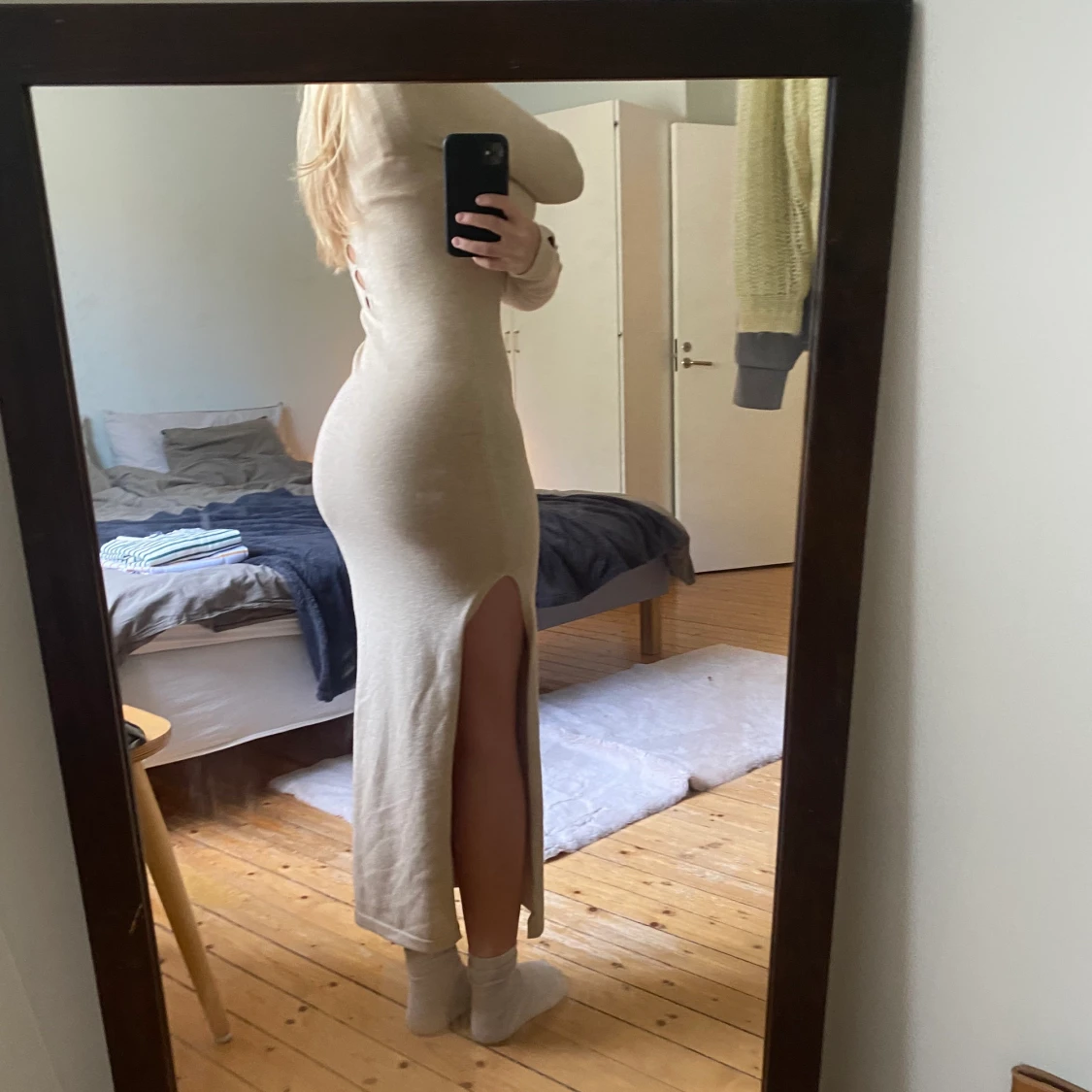 Stickad klänning - 1