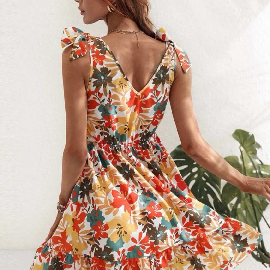 Blommig klänning - 90