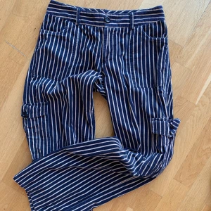 Lågmidjade byxor - Gamla men fin kvalitet!!