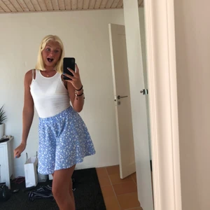 Kjol mönstrad  - Superfin till sommaren. 🤪☀️ 150kr inklusive frakt 🥰