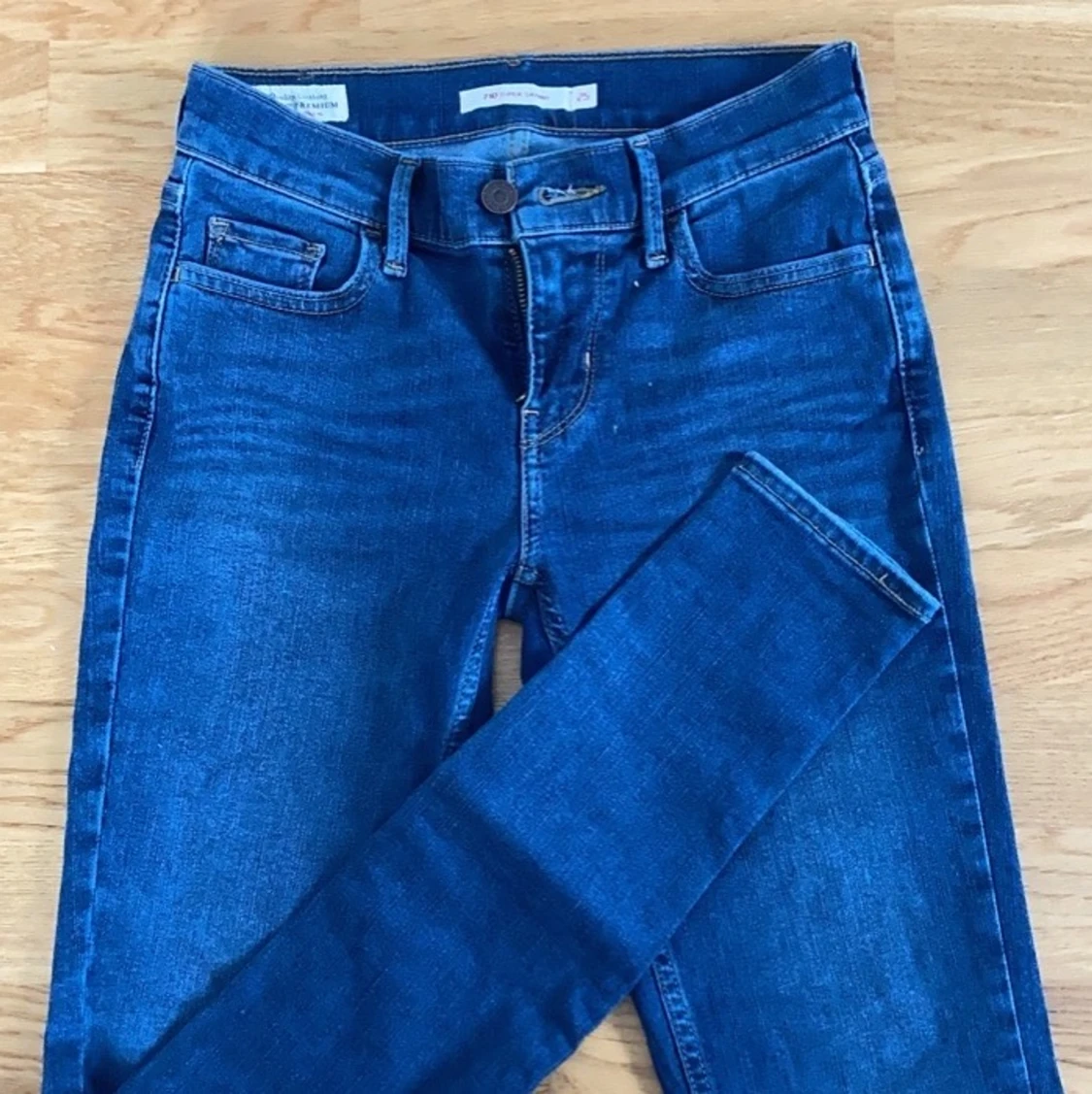 710 Levi’s Skinny Jeans, storlek 25 - 90