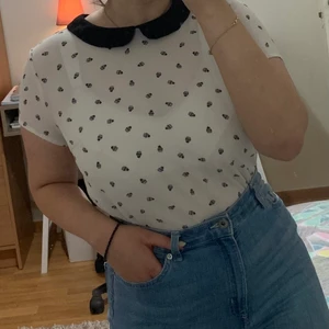 Blouse  - Har använt i gottskick 