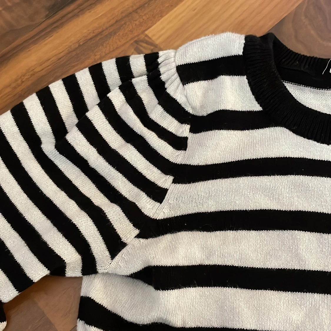 Randig tröja Storlek 146/152 - 91