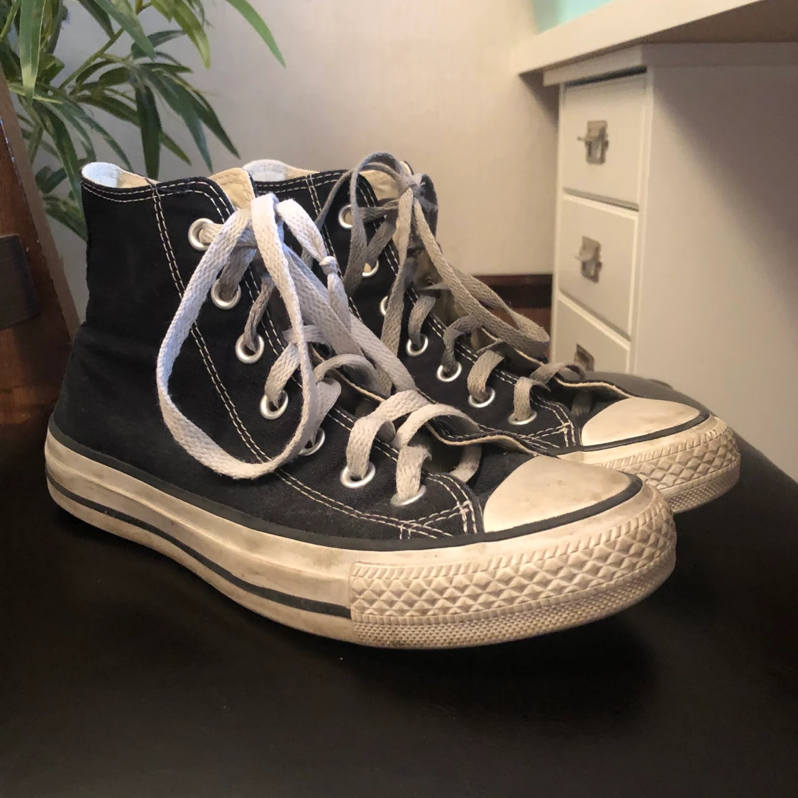 Svarta converse  - 91