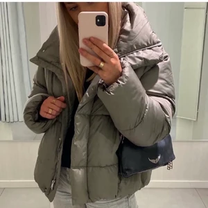 Hm jacka - Säljer min hm jacka, jätte fins skick😇