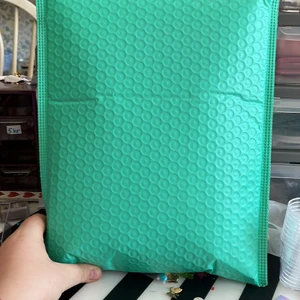 Bara berlocker ❤️❤️❤️ - 243kr för att de e bara berlocker 13 e frakten men den e med rekbad i piset