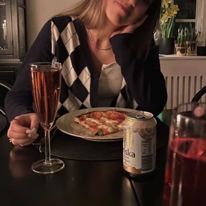Kofta  - Kofta från brandy Melville som ej kommer till använding💓 står ej för frakten