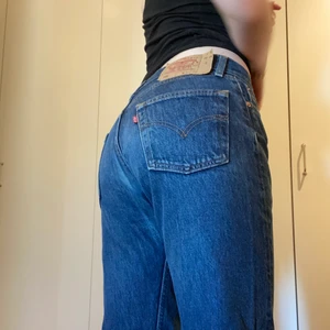 Levi’s 501  - Levi’s 501. W30 L32. Raka. Vintage. Knappt använda i fin kvalite. 💕💕