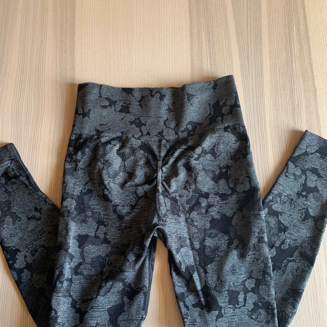 Gymshark tights  - 90