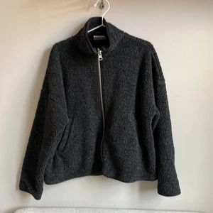 Weekday Teddy jacka - Jättefin tunnare jacka från weekday!