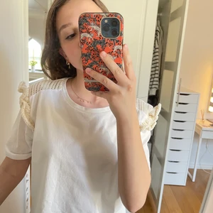 Topp - Söt tisha ifrån Zara💗 storlek: M!! 