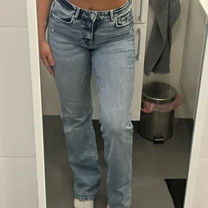 Jeans  - Fina bootcut jeans från hm. Storlek 38❤️‍🔥❤️‍🔥❤️‍🔥