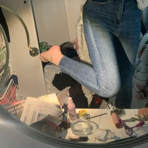 Jeans st: 36 - Sitter tajt och inte min stil längre använda några gånger