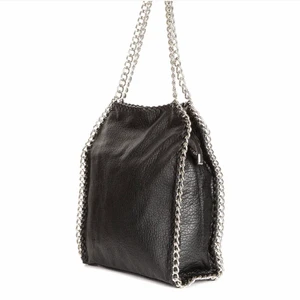 Tiamo väska - Jättefin Pricilla väska, nypris 599⭐️