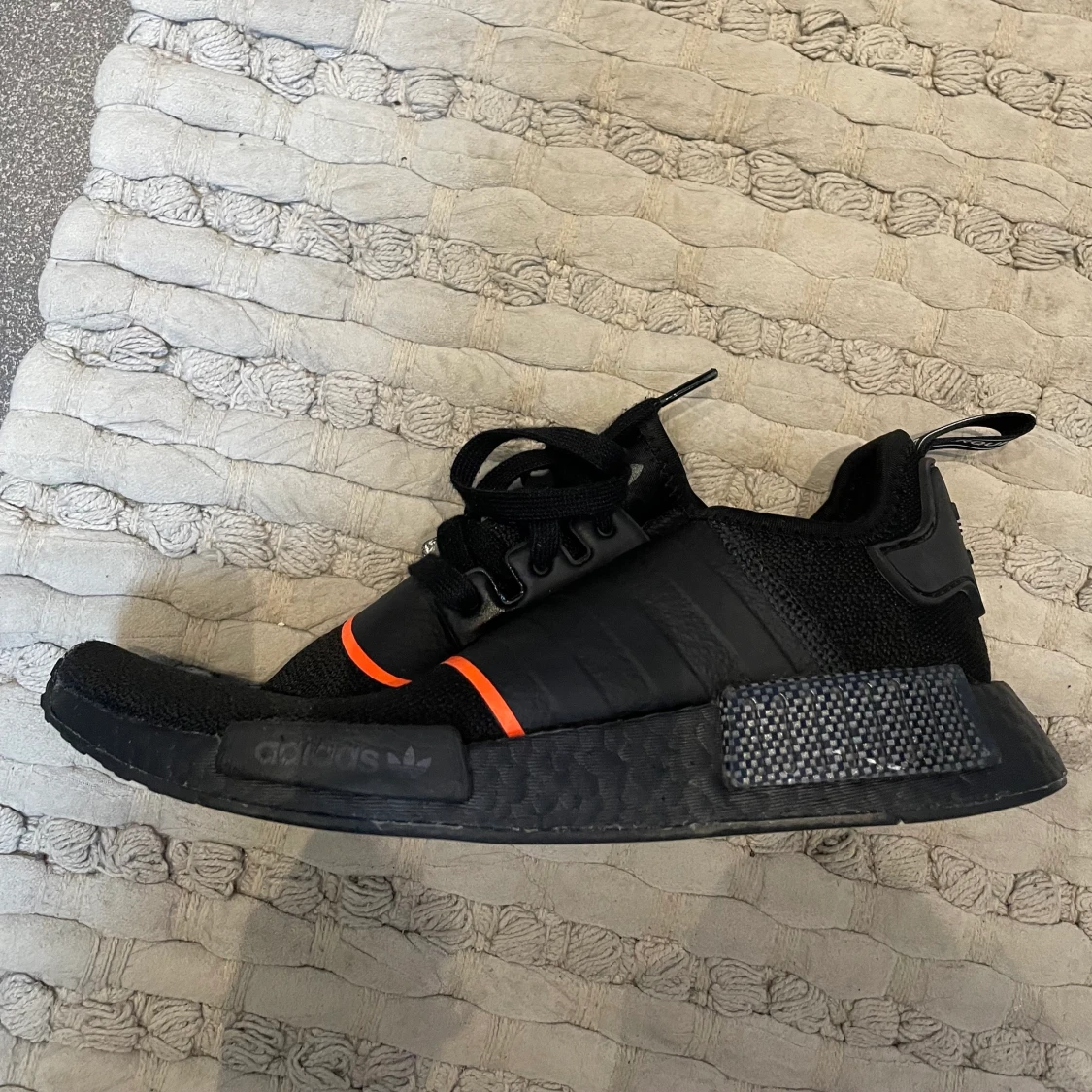 Adidas orgiginal NMD Röd Svart - 90