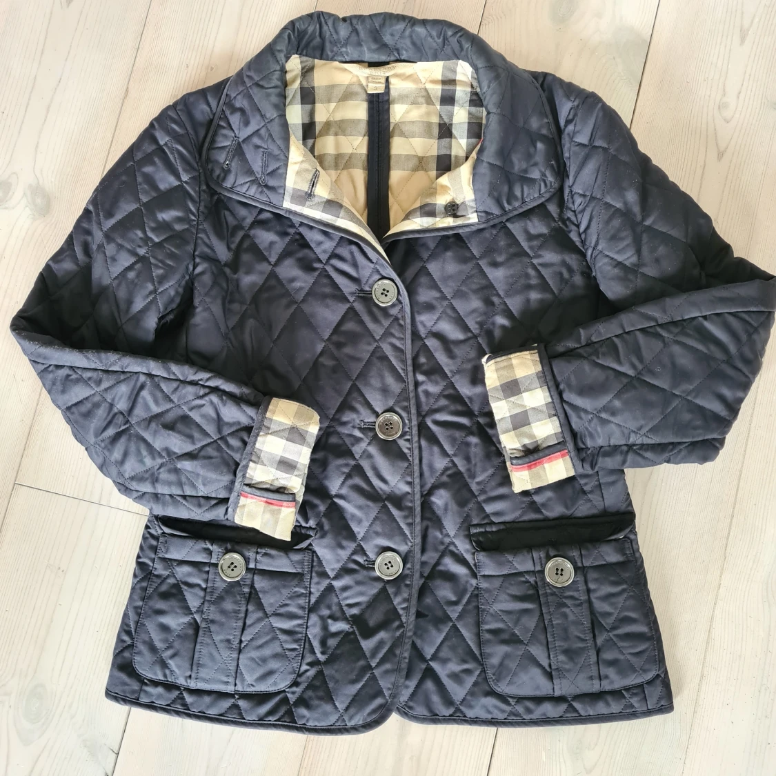 Burberry Brit jacka dam stl S, mkt fin