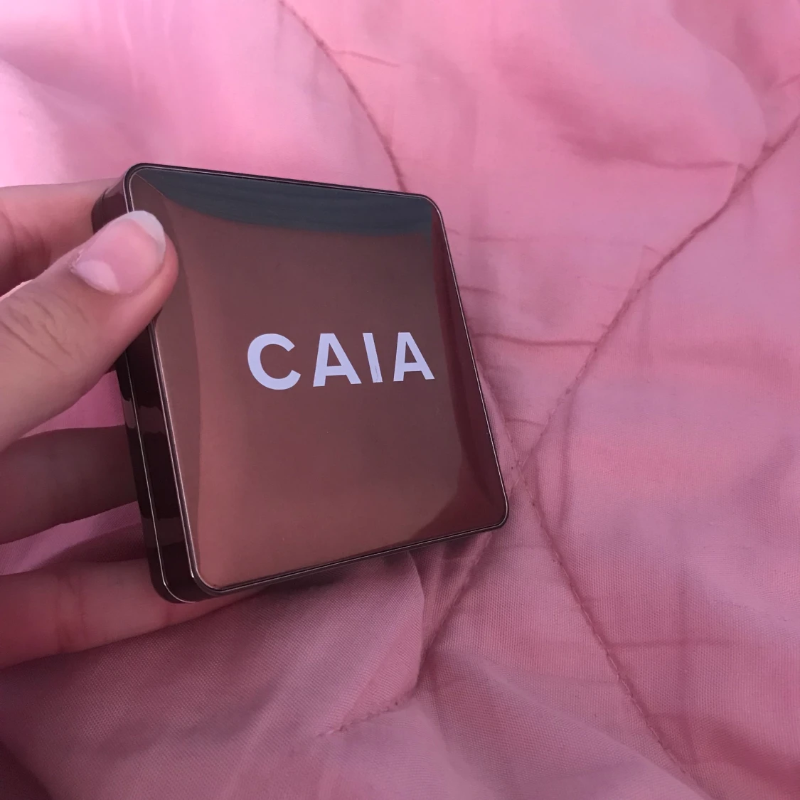 Caia bronzer