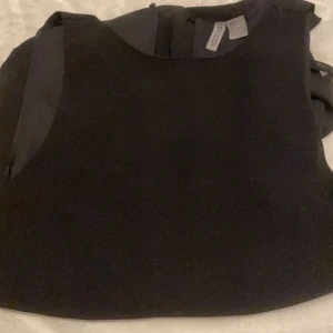 Klänning storlek xs/s - Lång klänning, skön material, perfekt till sommar, kan skicka fler bilder vid intresse 