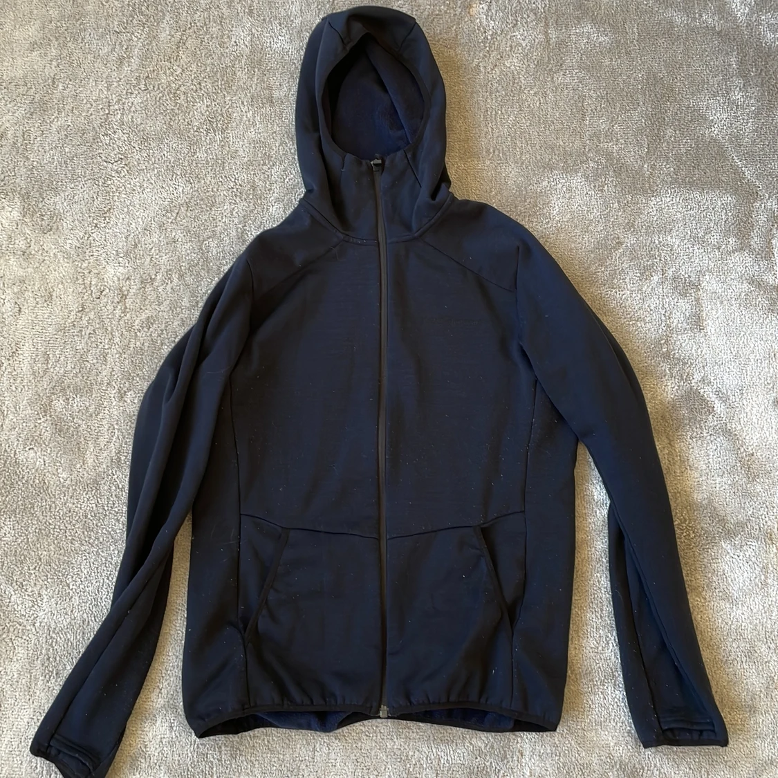 Peak performance fleece dam