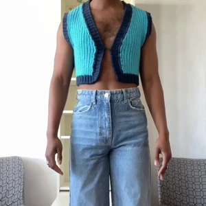 Cropped knitted vest  - Cute knitted vest - don’t worry it’s not itchy!