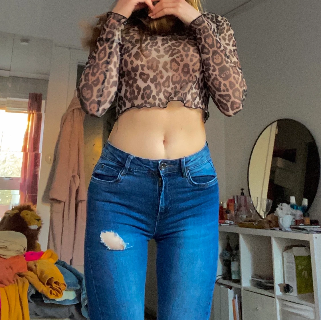 Ripped mid waist jeans