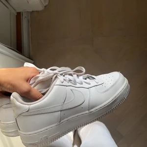 Airforce 1 - Airforce 1 köpta för nått år sen men bara använda 2 ggr❤️